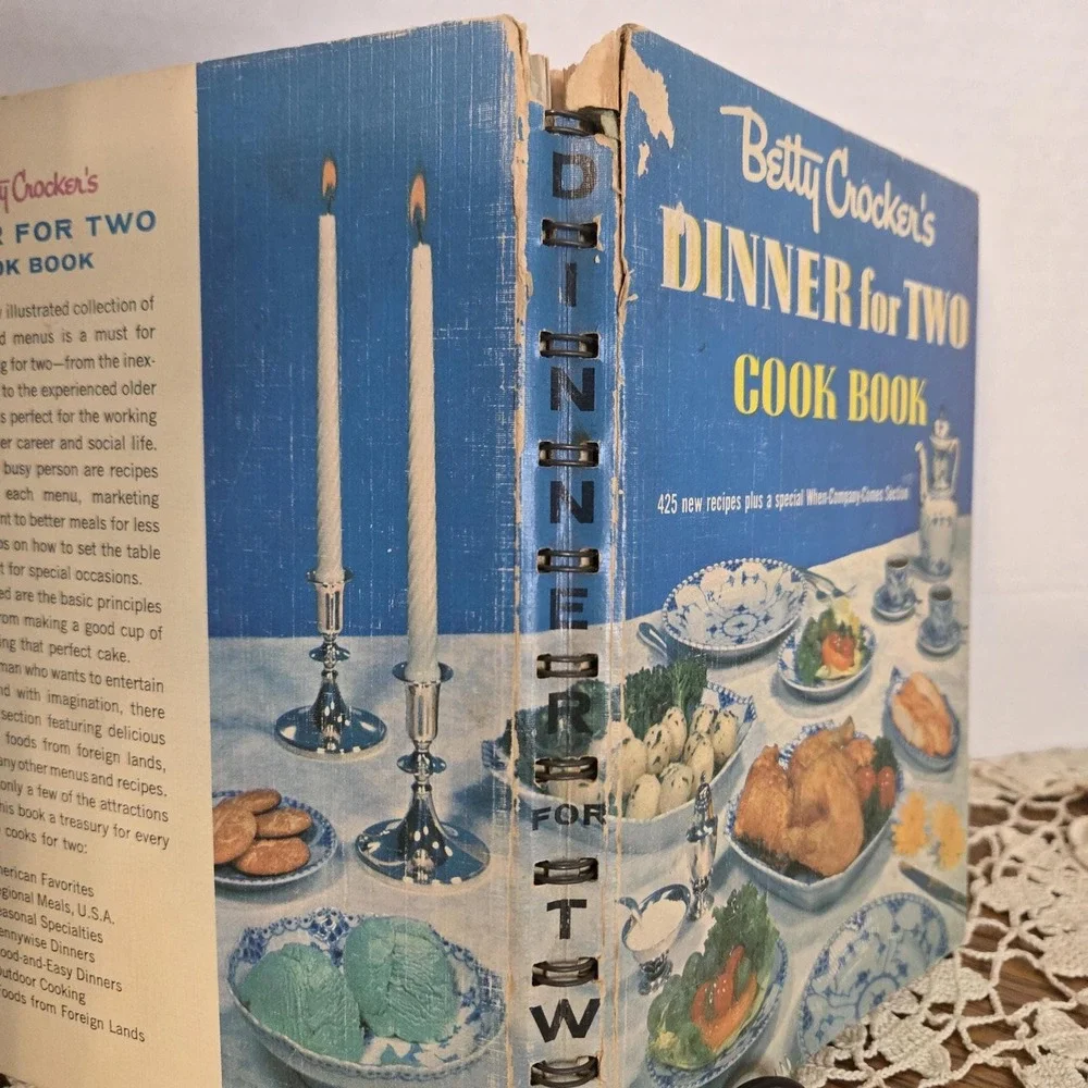 Vintage Betty Crocker Dinner for Two Cookbook, First‎ Edition, 1958